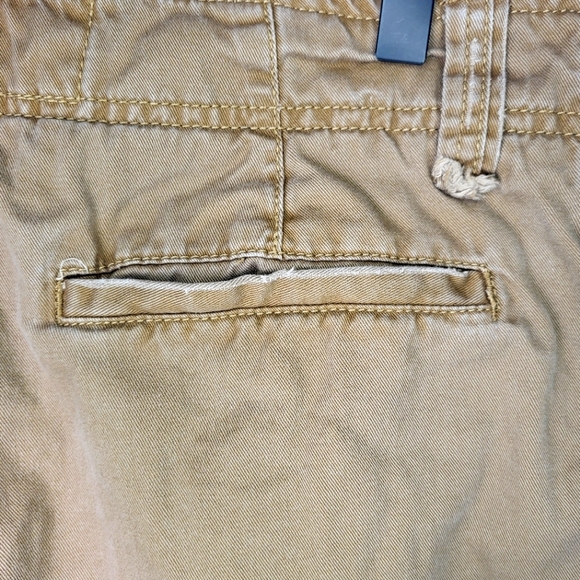 Mossimo Khaki Shorts size 30 - Picture 3 of 6
